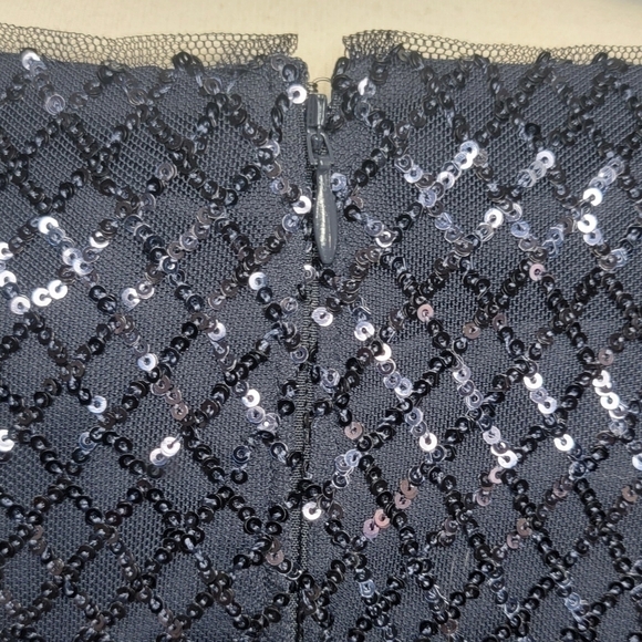 Adrianna Papell | Navy Blue Floor Length Sequin Crepe Dress Mother of Br… - Picture 7 of 13